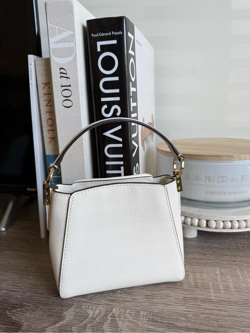 NWOT Kate Spade White Floral Embroidered Top-Handle Women’s Bag
